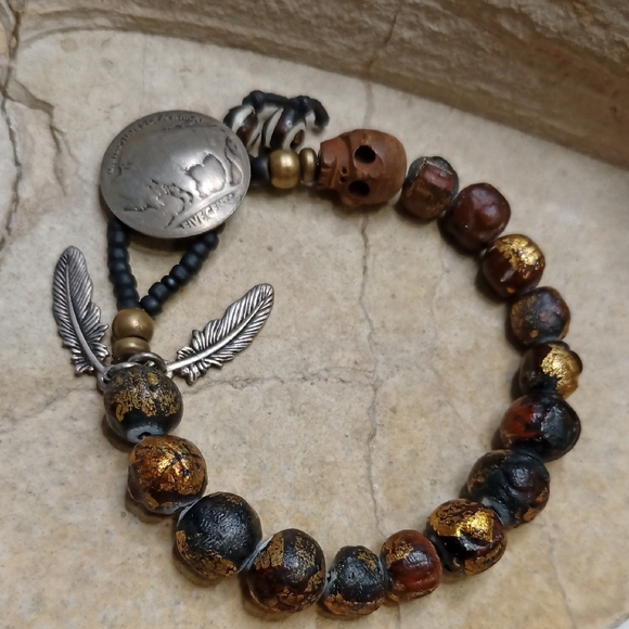 Handcrafted Beaded Bracelet with Silver Buffalo 5 Cent Coin - Picture 1 of 7
